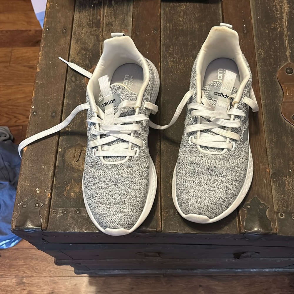 Adidas shoes cloud foam super